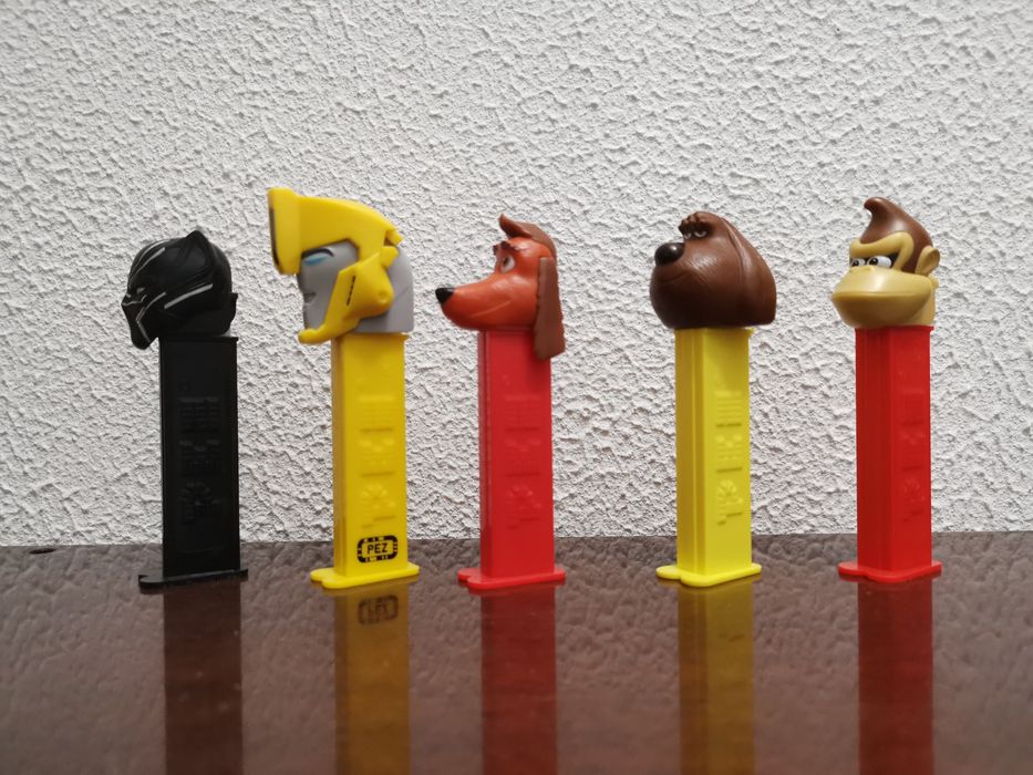 5 Dispensadores PEZ