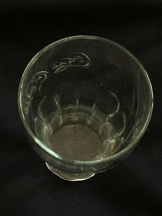 Coca Cola 0,5 l, tłoczona szklanka