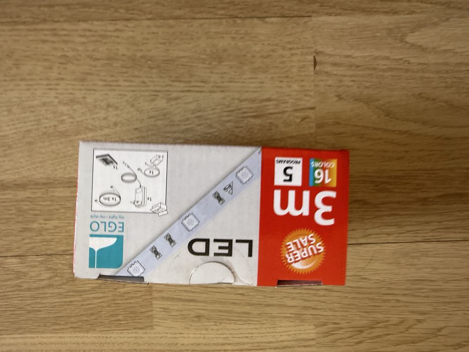 Fita led eglo nunca usado ainda con plastico