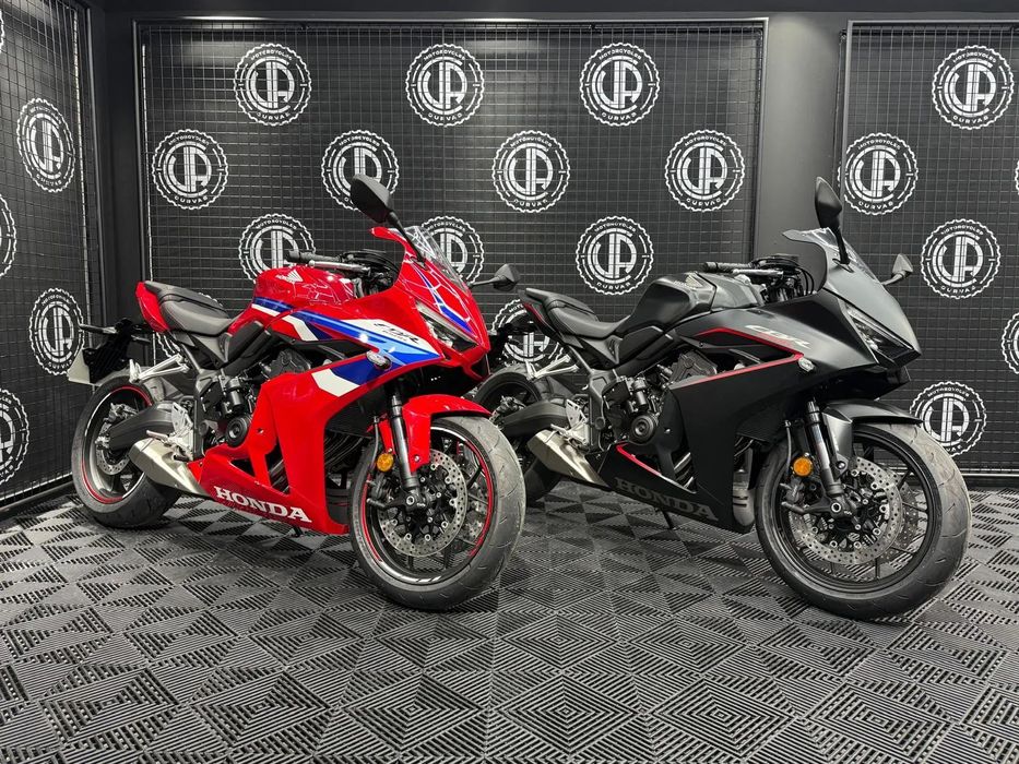 Honda CBR  650R E-CLUTCH