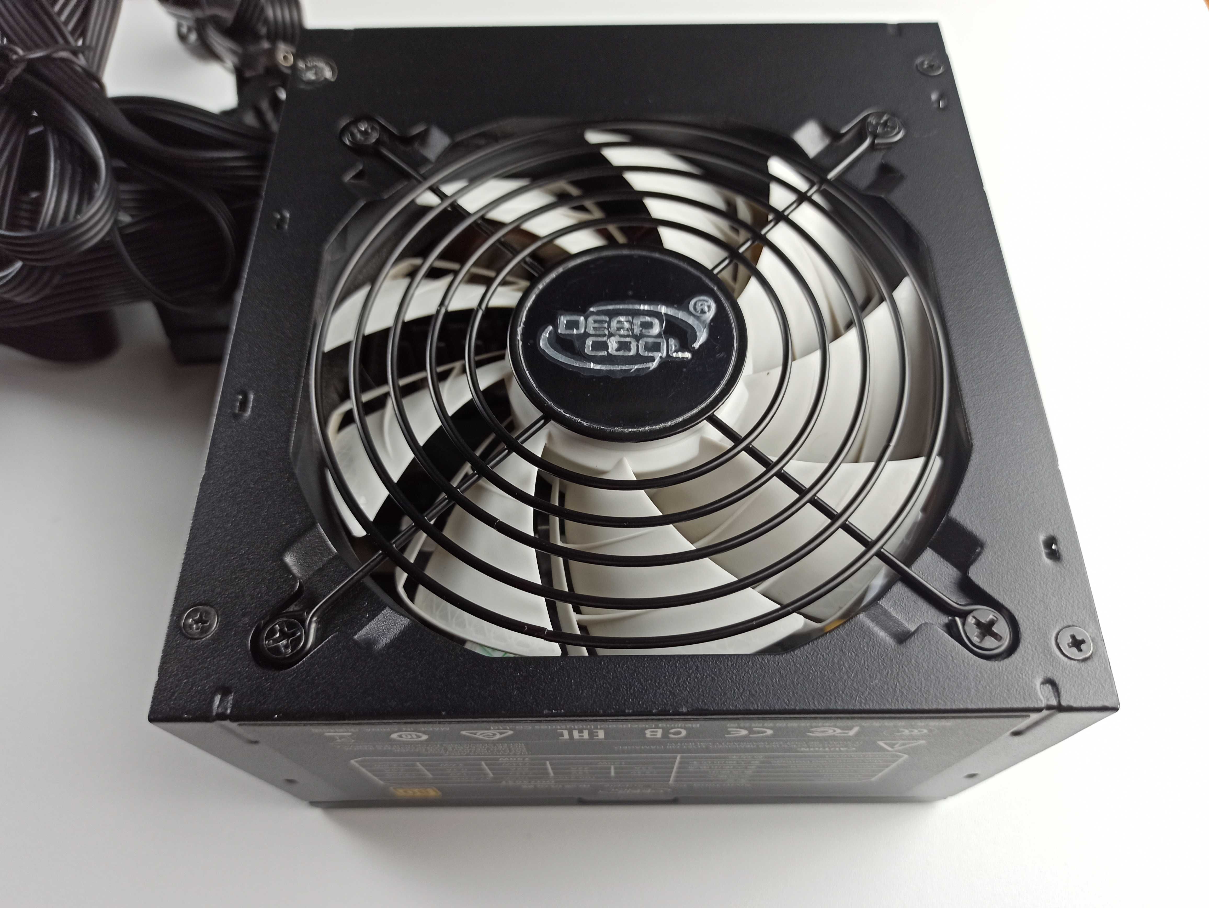 Блок живлення Deepcool DQ750ST 750Вт 80+ Gold На гарантії (1р)