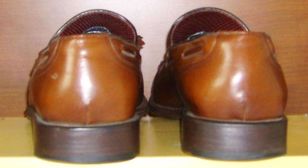 ULTIMO DIA Sapatos de homem BARRATS - forro e sola 100% pele