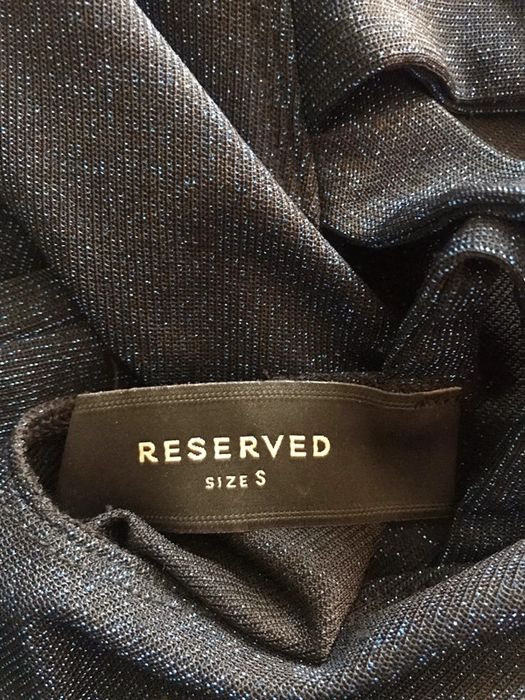 Elegancka błyszcząca karnawałowa sukienka 36