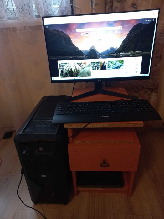 Zestaw komputerowy-monitor-klawiatura.Rx570 Xeon1230 v2 LG 24MP60Opis*