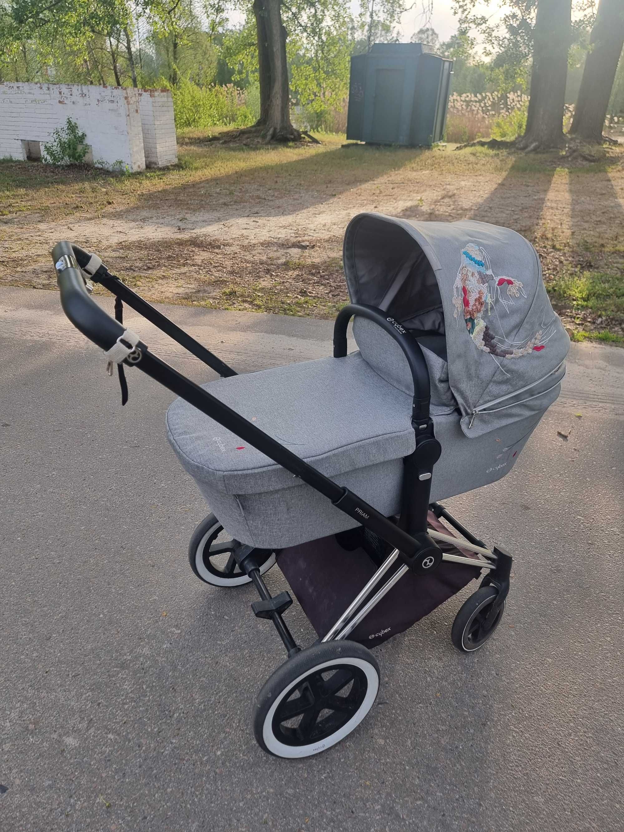 Коляска Cybex Priam Koi люлька з шассі