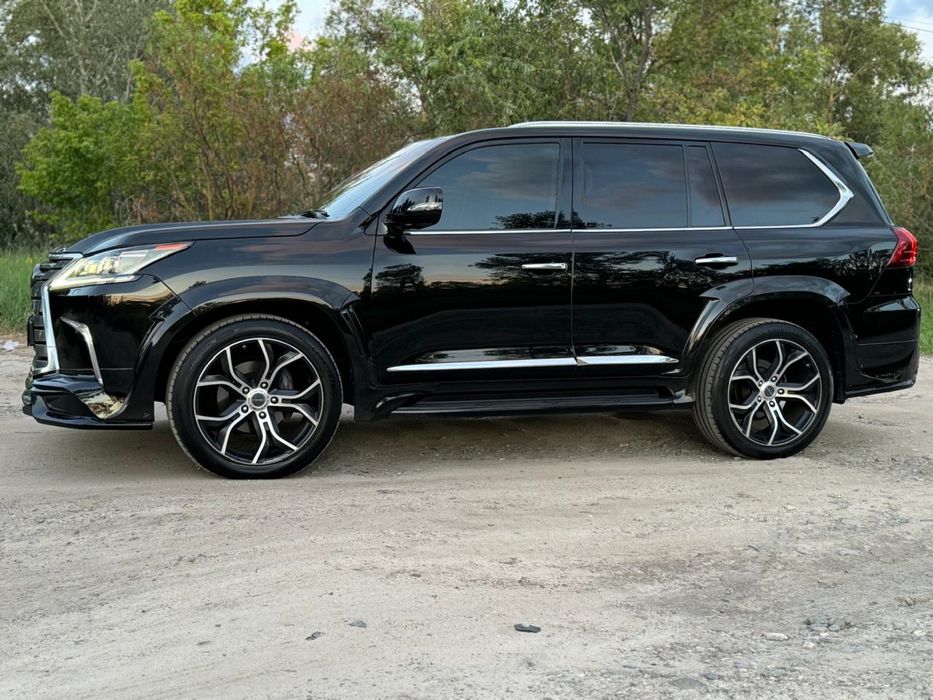 Продам Lexus LX450d
