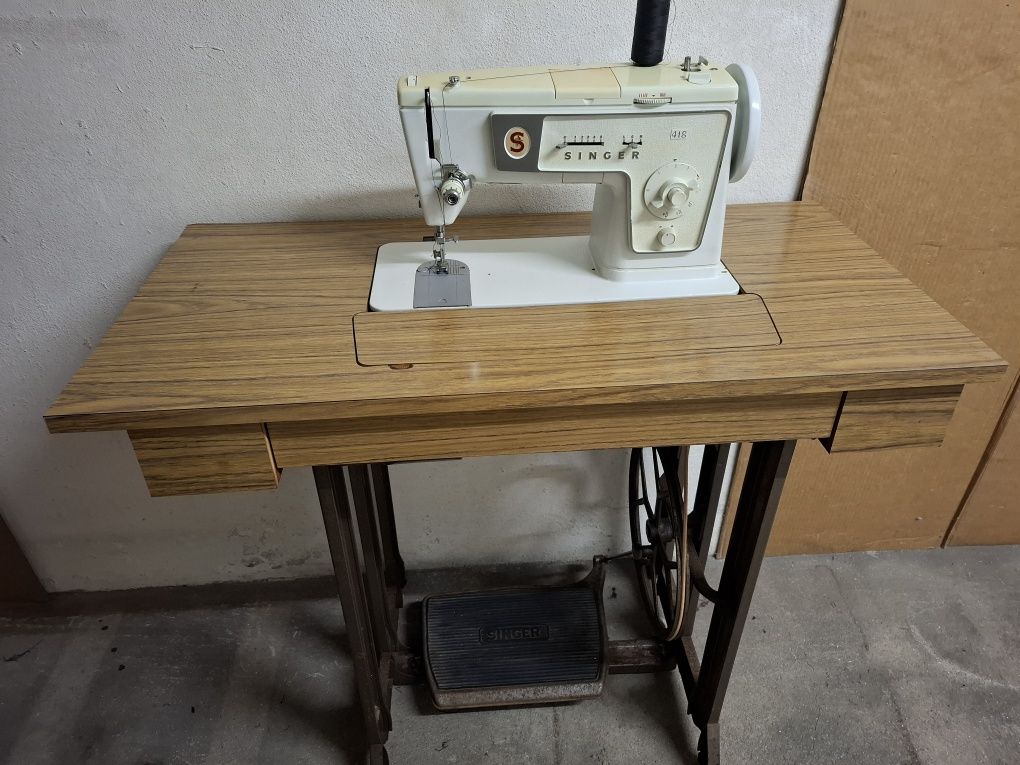 Maquina de costura Singer a pedal