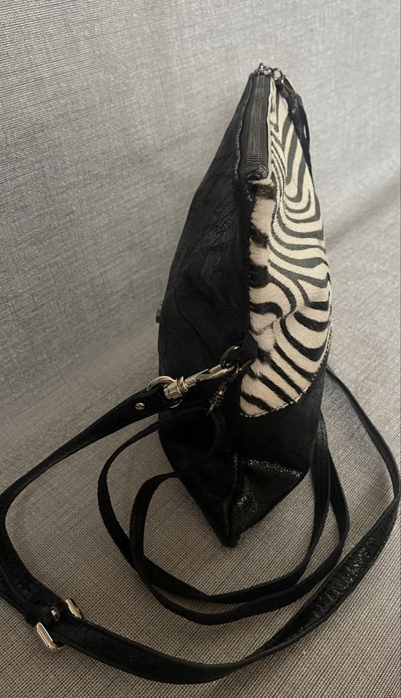 Кожаная эффектная сумка Genuine Leather
