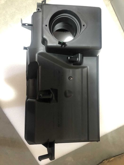 Фільтр повітряний Ford 1367832. Фильтр воздушный KUGA 2008-2013