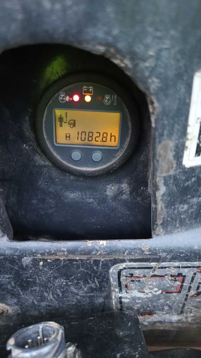 Walec okołkowany Bomag BMP 8500
