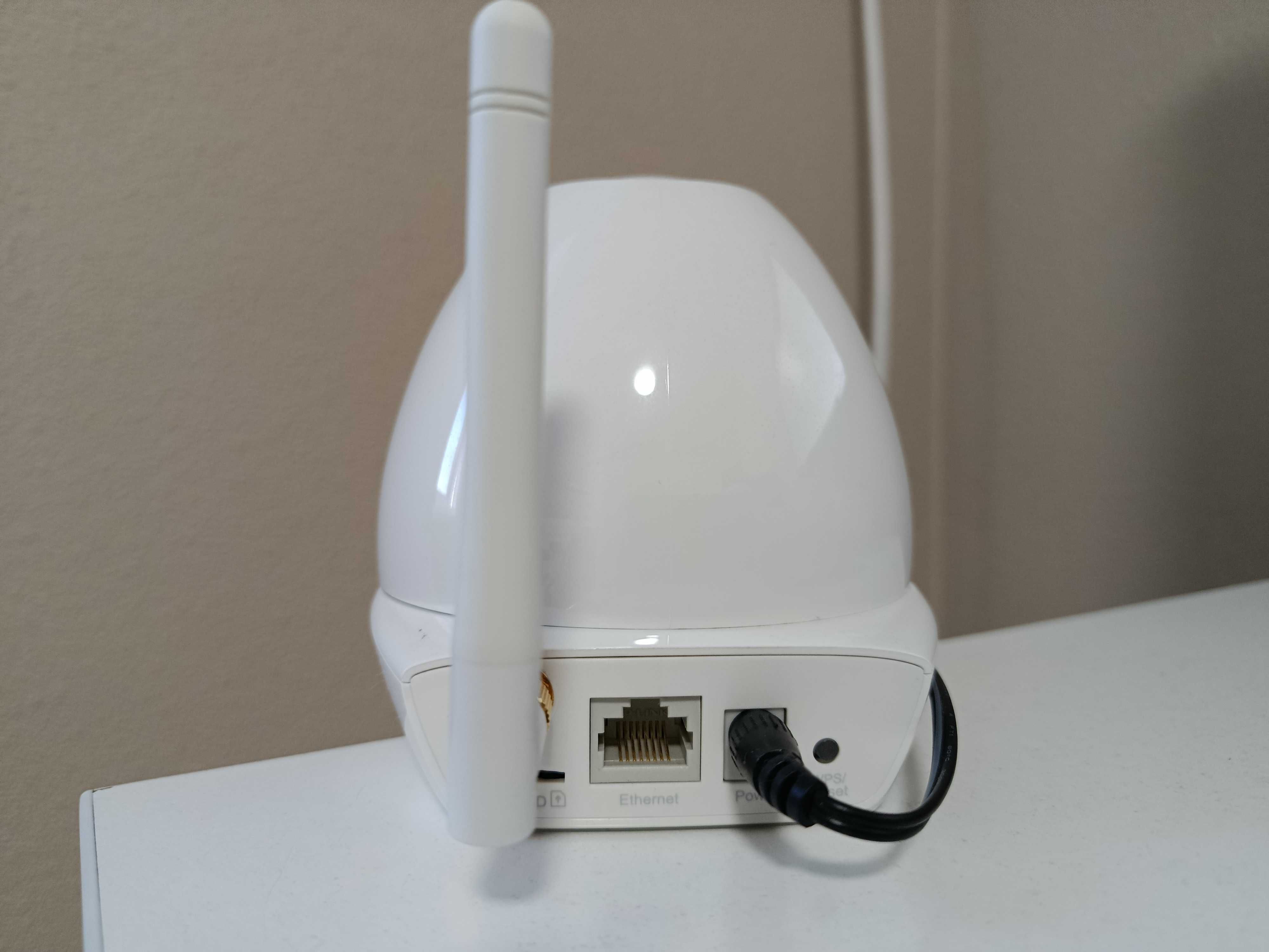 Поворотная облачная Wi-Fi IP-Камера TP-LINK NC450 с ночным видением