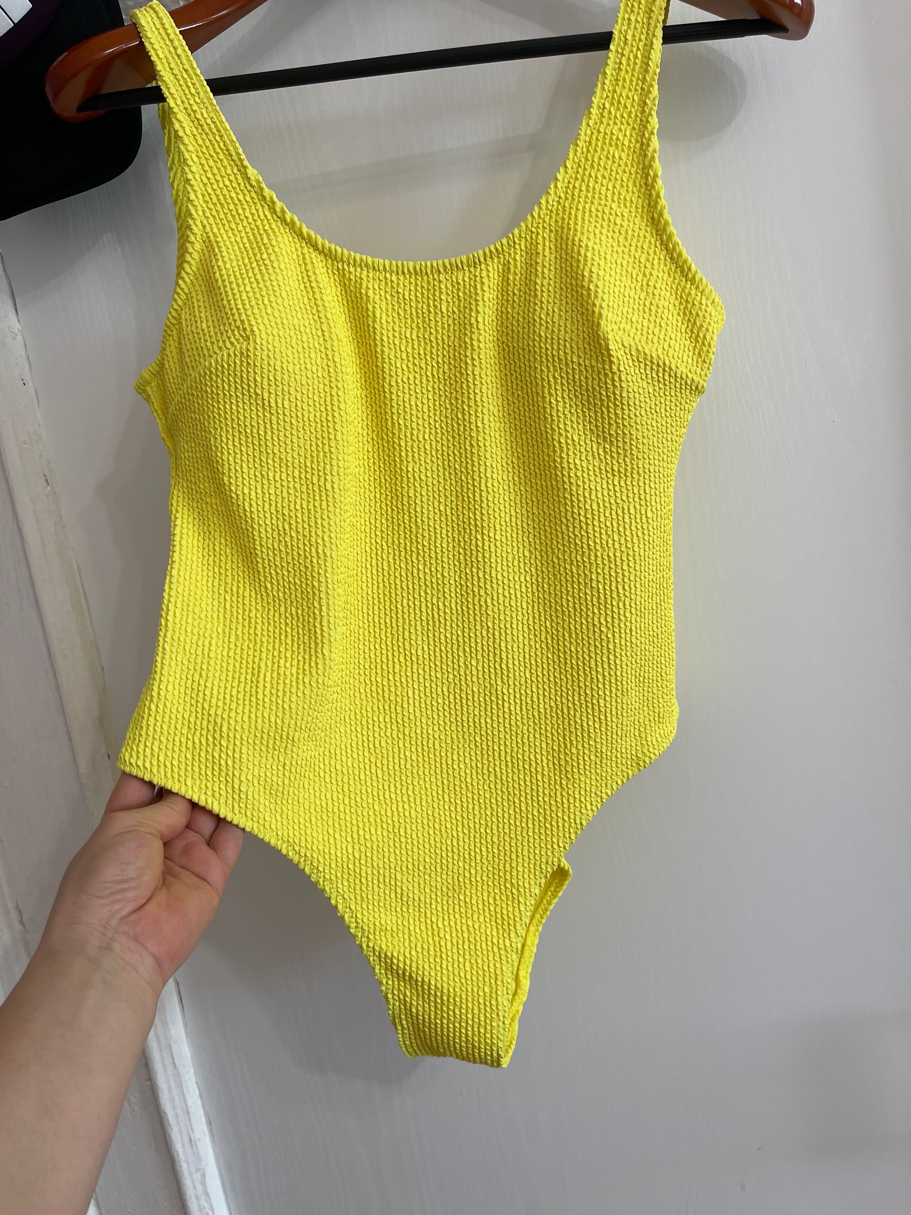 Купальник H & M        .