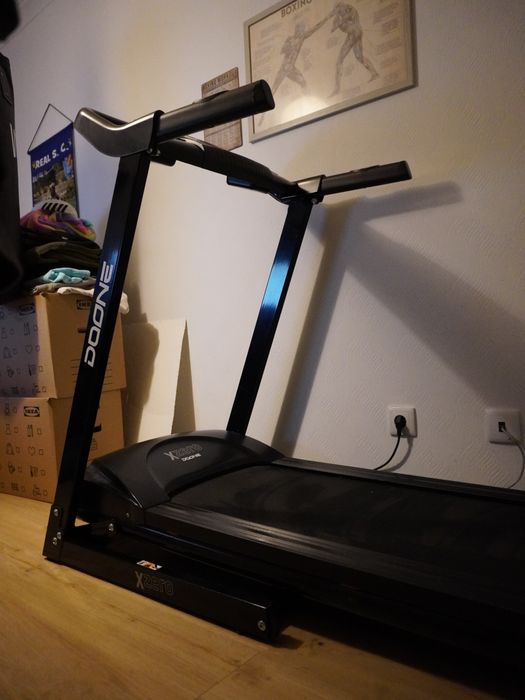 Passadeira Doone Xzero em excelente estado