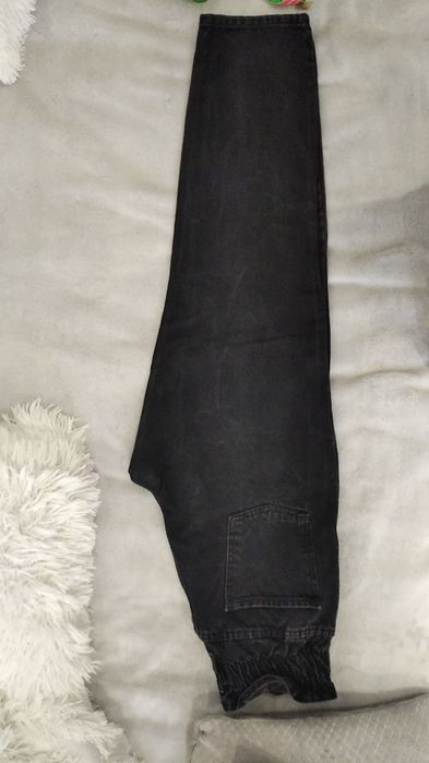 Spodnie dżinsowe w kolorze czarnym