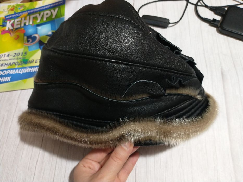 Шкіряний капелюх