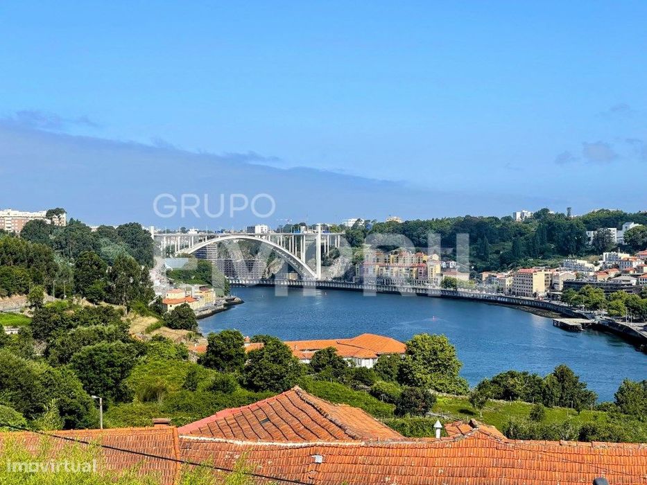 Moradia T3+1 Centro Histórico de Gaia