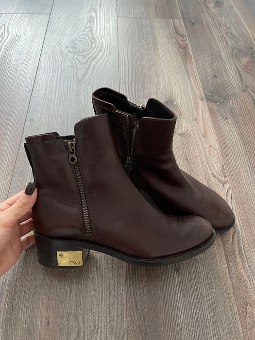 Зимові жіночі шкіряні черевики