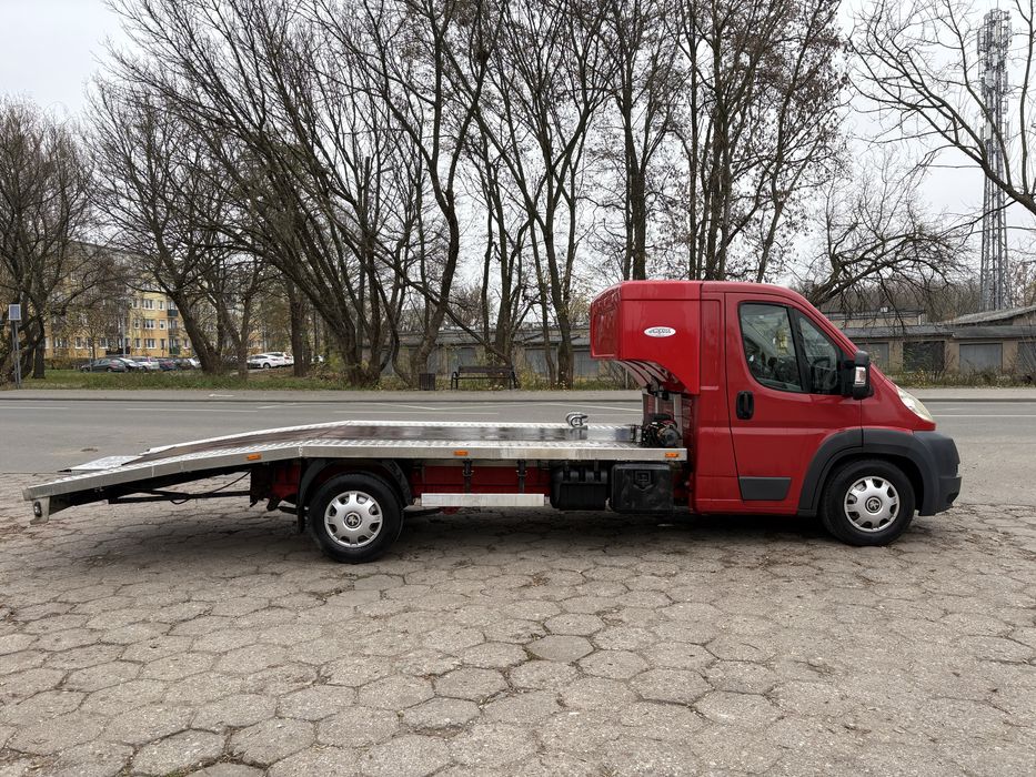 Autaweta Peugeot Boxer 3.0 hdi 160 km Klima
