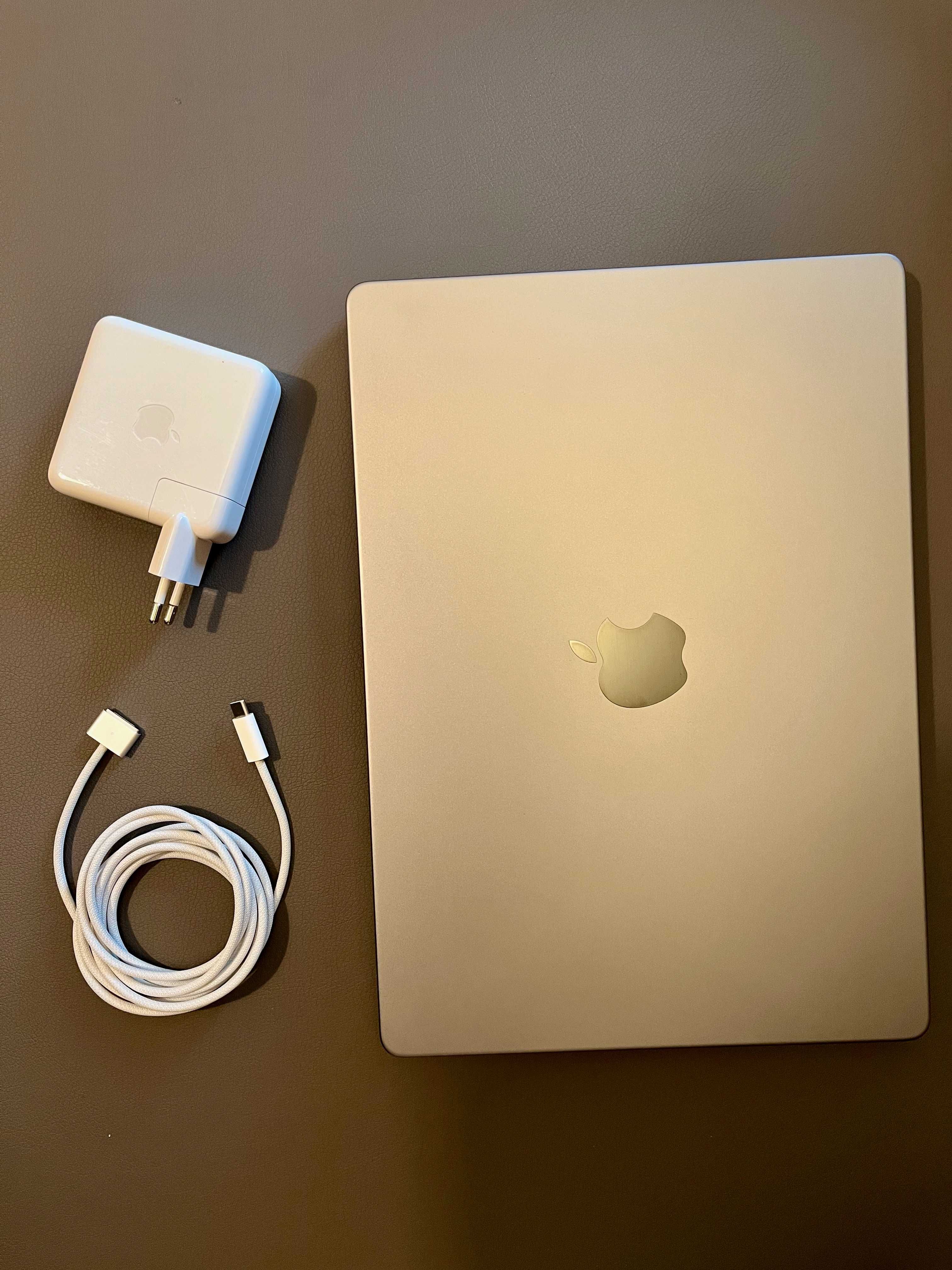 Apple Macbook 14:  M1 Pro 8‑core CPU/ 14‑core GPU/16GB/512GB/SpaceGrey