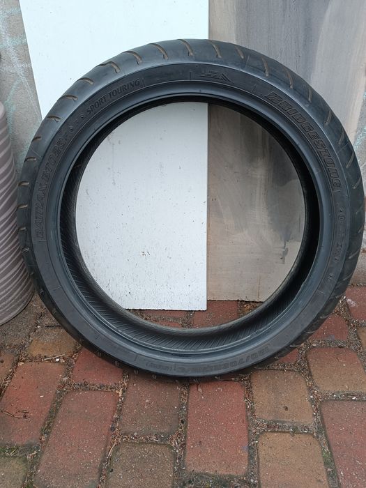 Sprzedam opony motocyklowe bridgestone