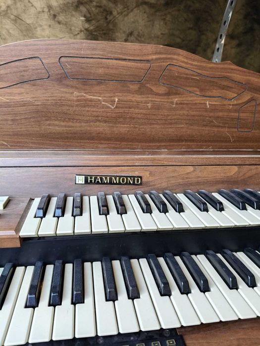 sprzedam organy hammond