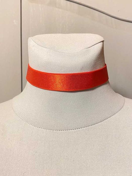 Czerwony satynowy choker naszyjnik elegancja styl produkt polski hit