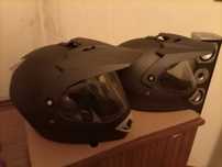 Capacetes de mota