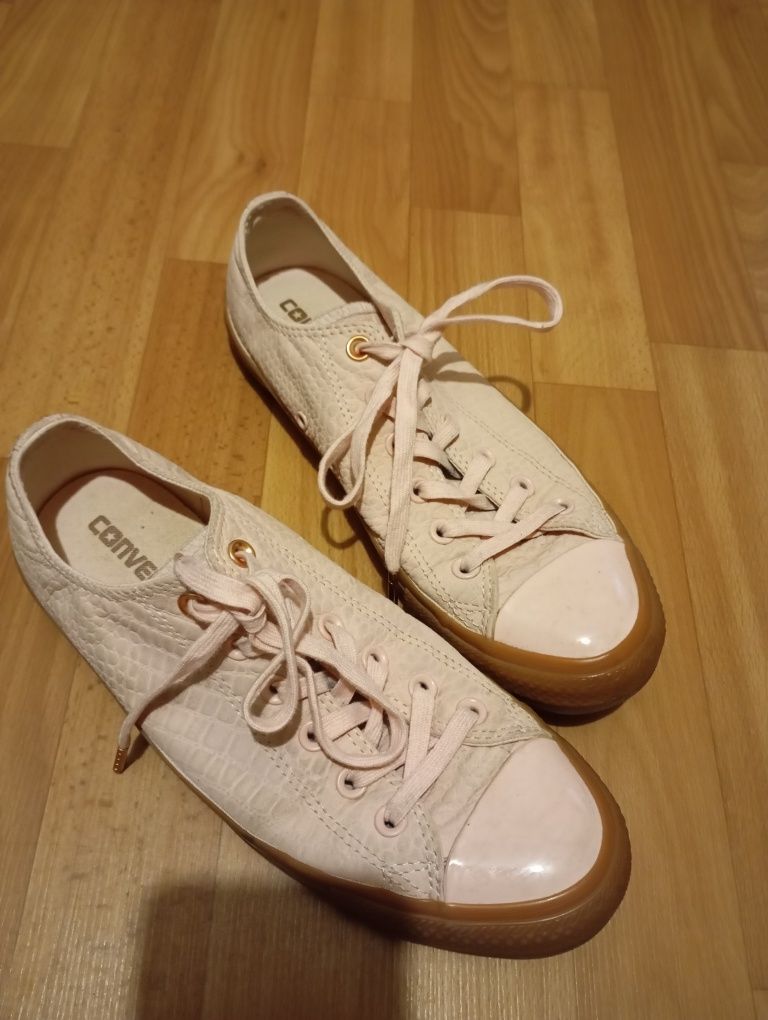 Жіноче взуття converse оригінал