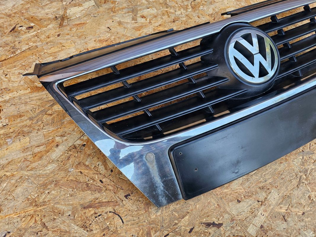 Atrapa Griil Vw Passat B6 atrapa chłodnicy znaczek chrom pdc czujniki