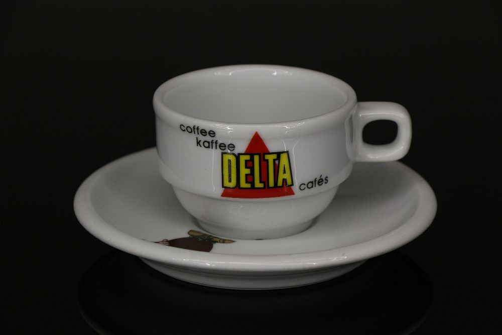 Chávena de Café clássica Delta com prato / pires