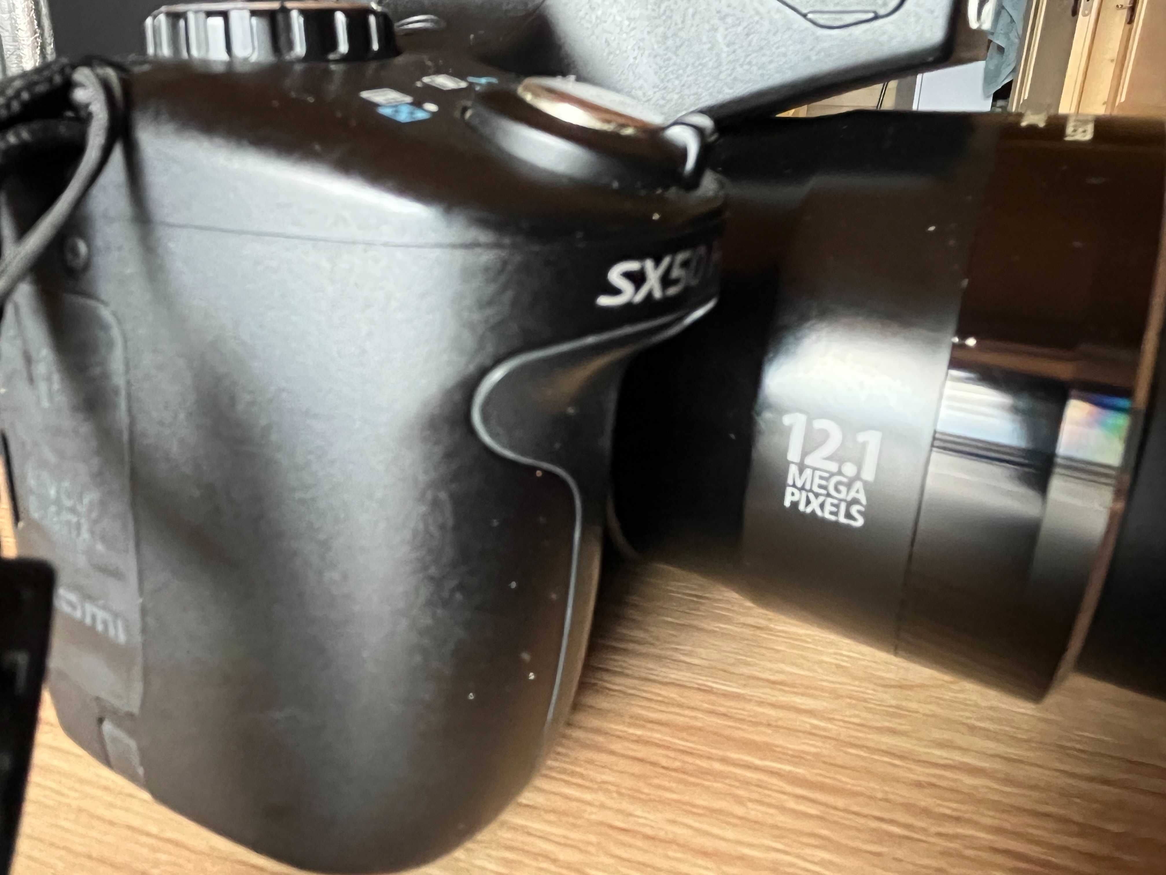 CANON SX50 HS Superzoom