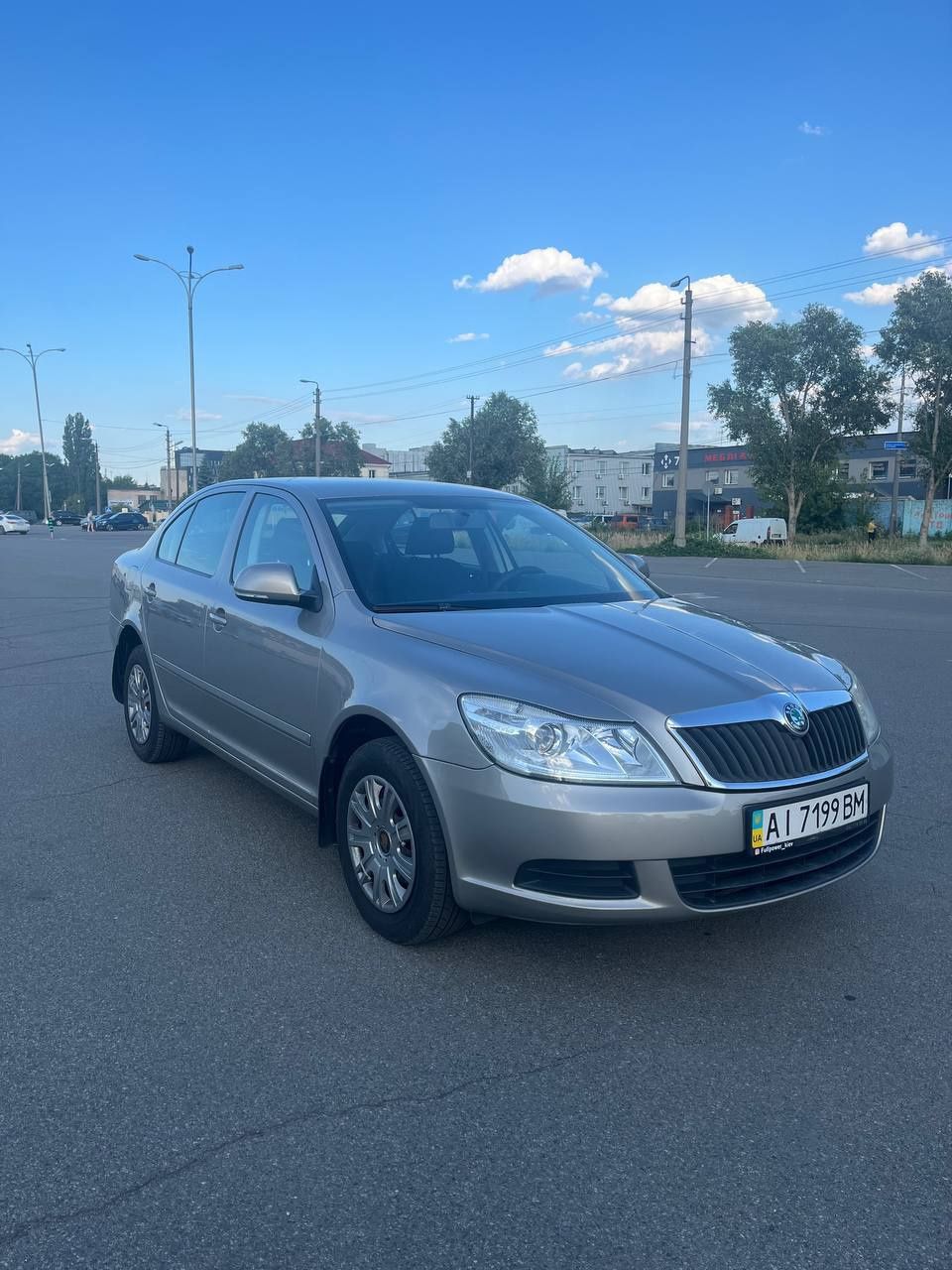 Шкода Skoda Octavia A5  1.6 mpi