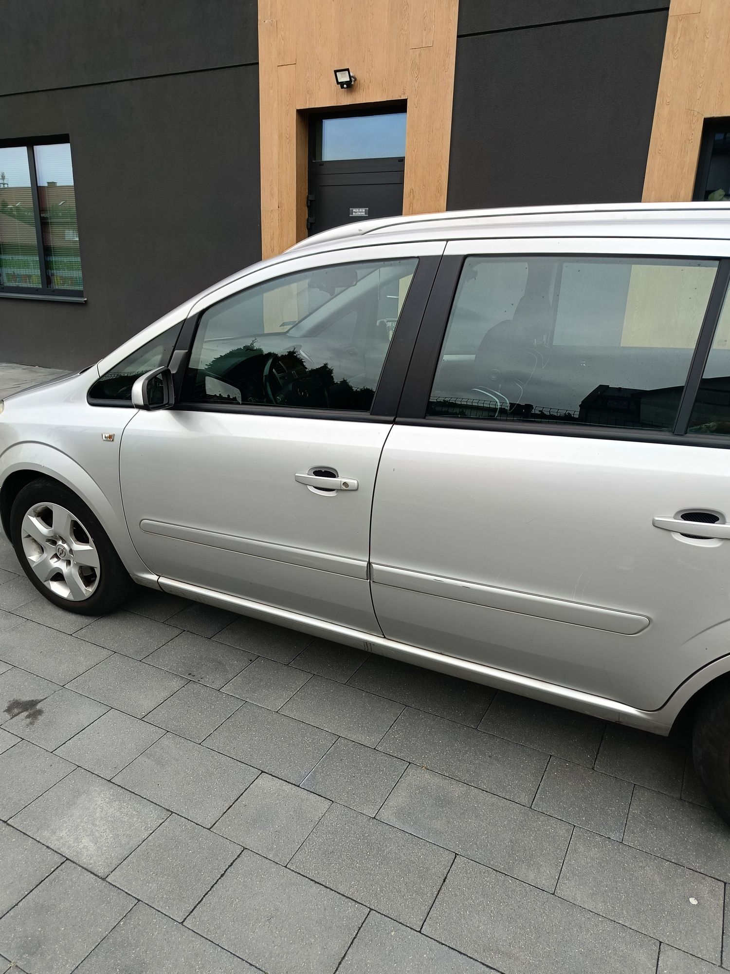 Opel Zafira B 1.8