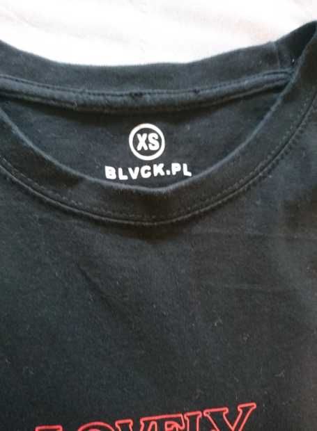 Czarna damska koszulka, tshirt z czerwonym napisem, r XS,