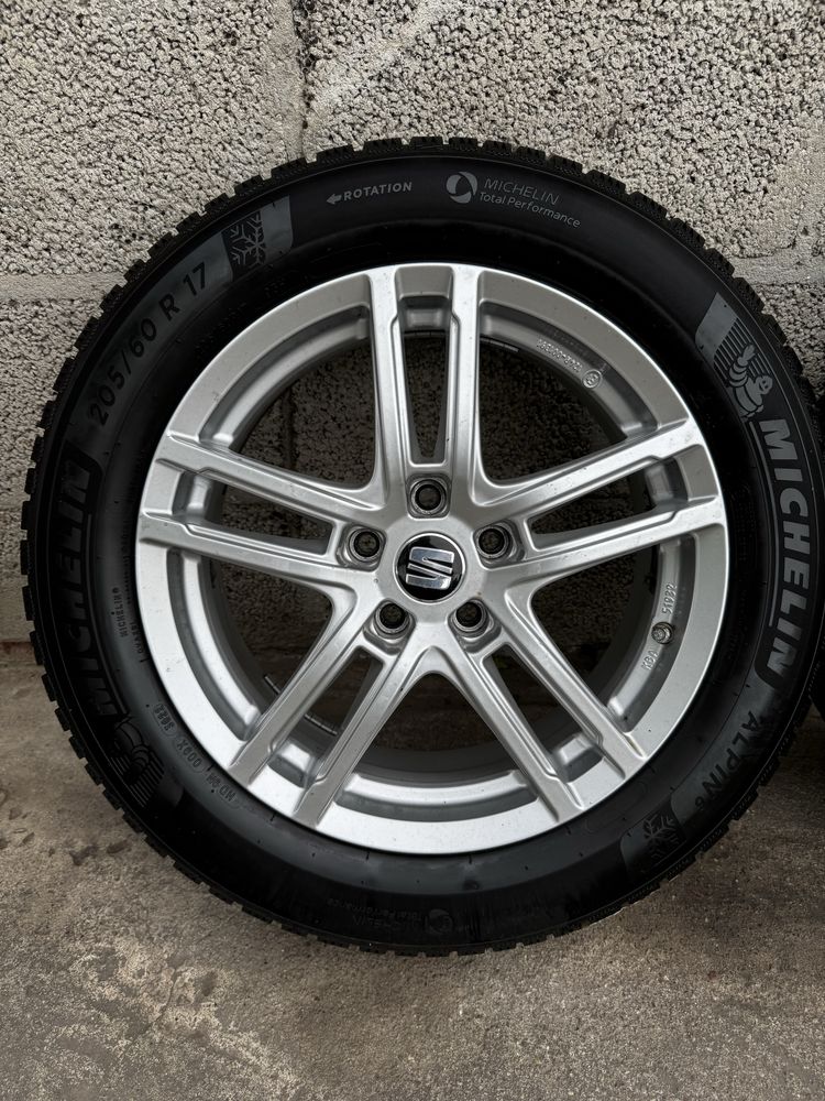 Koła Zimowe R17 5x112 Seat Ateca Arona Alhambra Altea opony 205/60/17