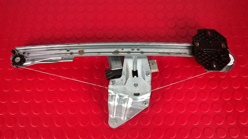 Motor Elevador Frente Esquerdo [Dacia Sandero II]