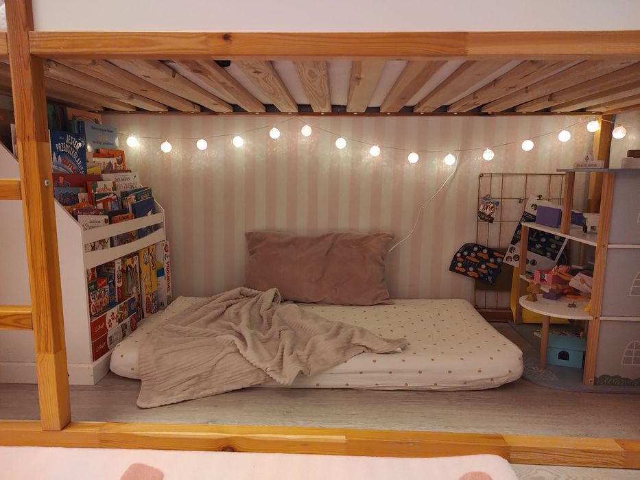 Łóżko Kura Ikea piętrowe dwustronne