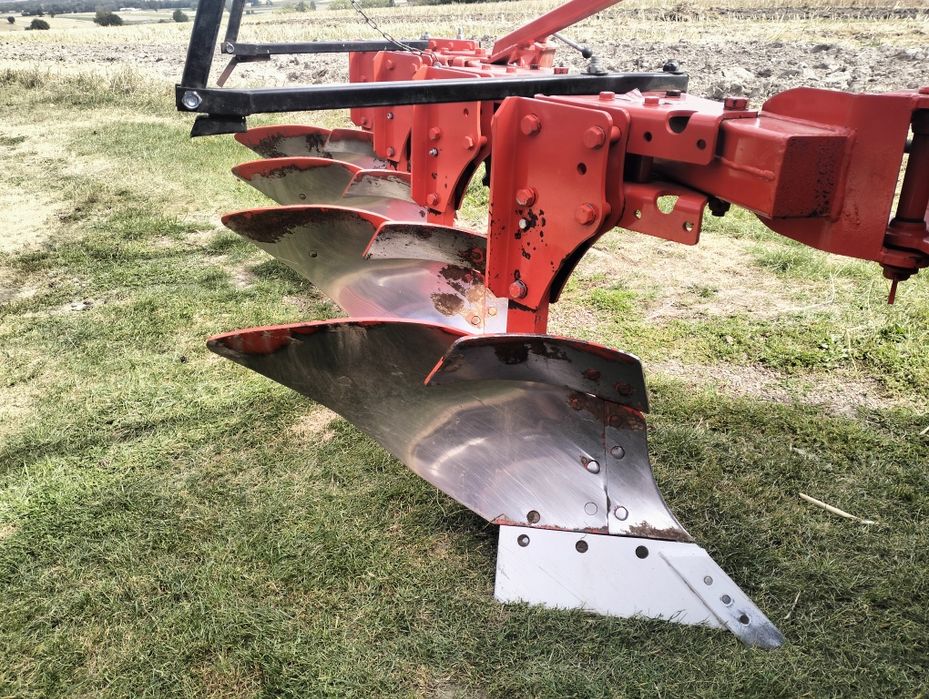 Pług zagonowy jednobelkowy 4