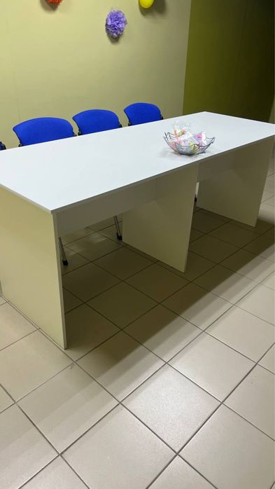 Срочно продам стол 205*75, офисные стулья ico iso