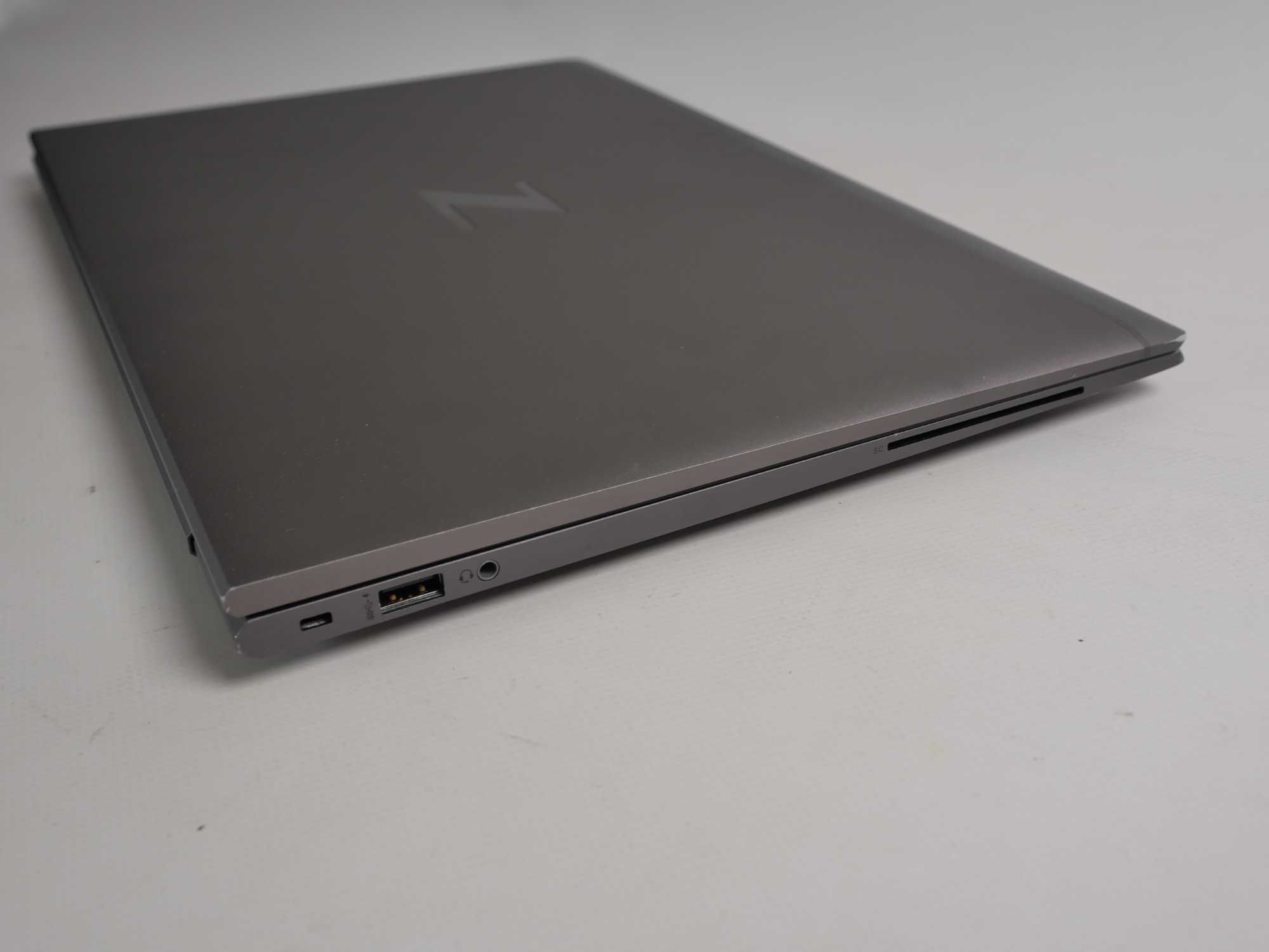 HP Zbook Firefly 15 G7 i7-10610 32 Gb Ram 500 Gb SSD 15.6" Full HD IPS