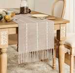 Bieżnik na stół 180x50 boho beżowy z frędzlami – elegancka dekoracja