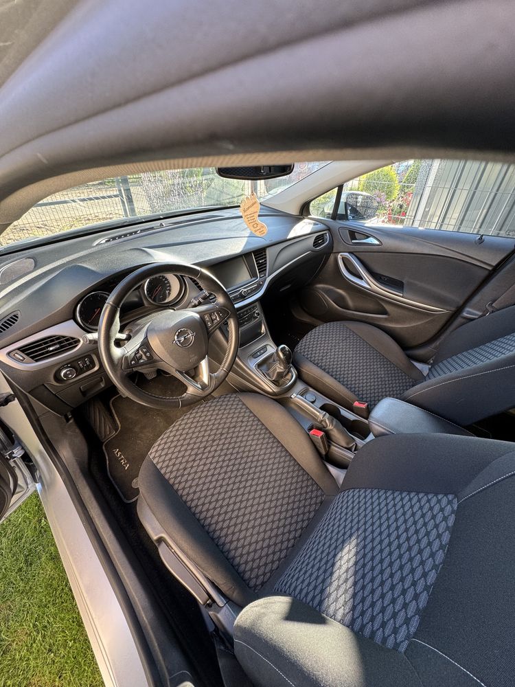 Opel Astra K 1.4T salon polska
