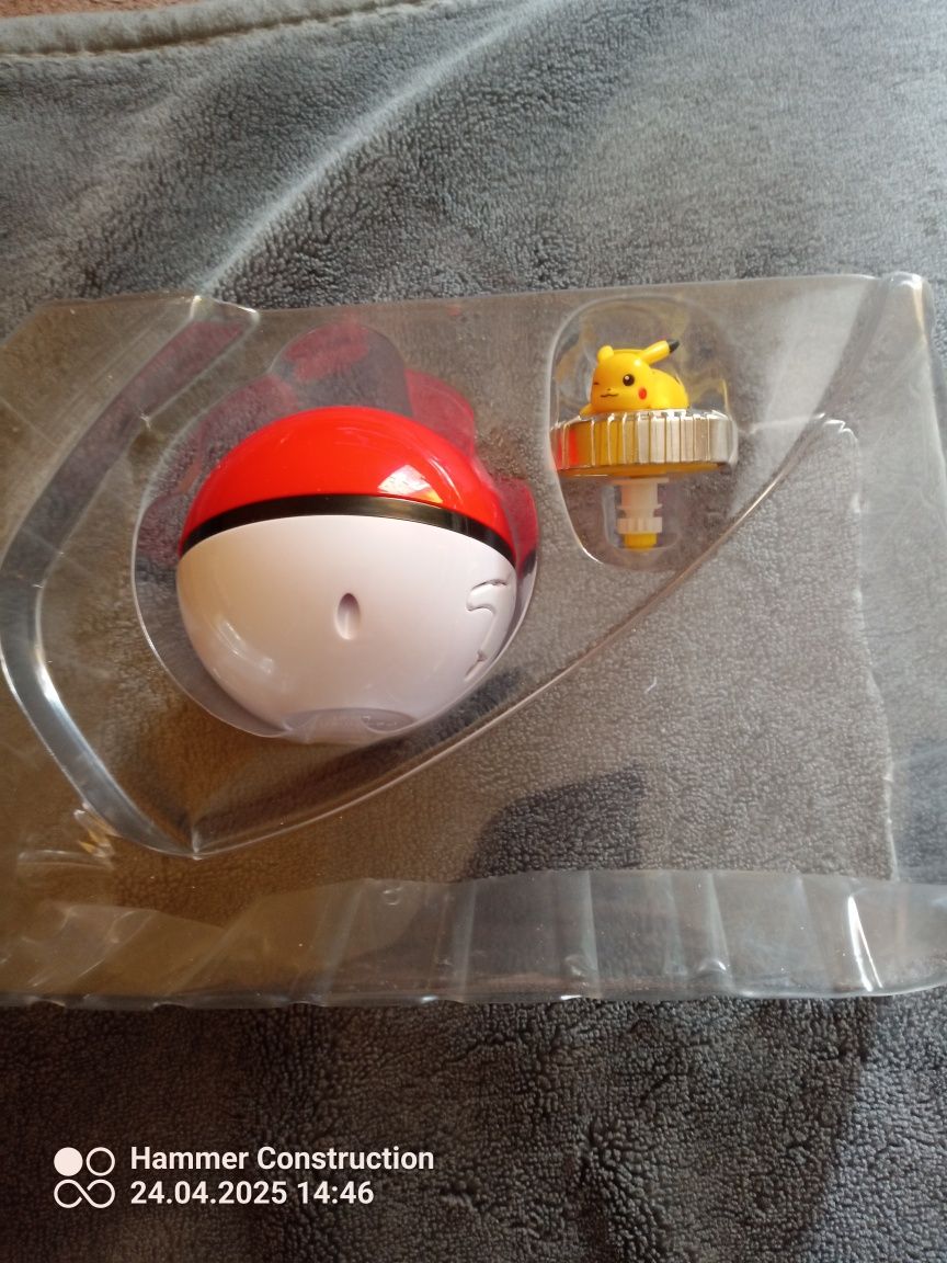 Spiner Pokeball Pikachu