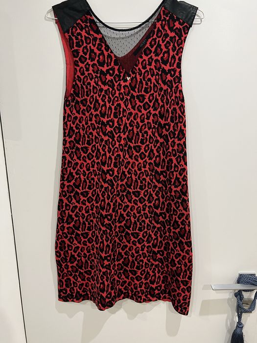 Брендова сукня Guess
