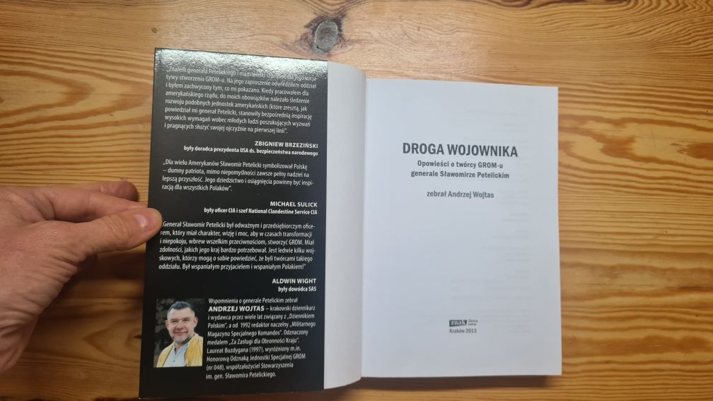 Droga wojownika Opowieść o Sławomirze Petelickim twórcy GROM-u