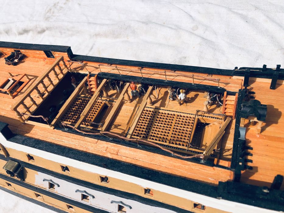 Statek ręcznie wykonany