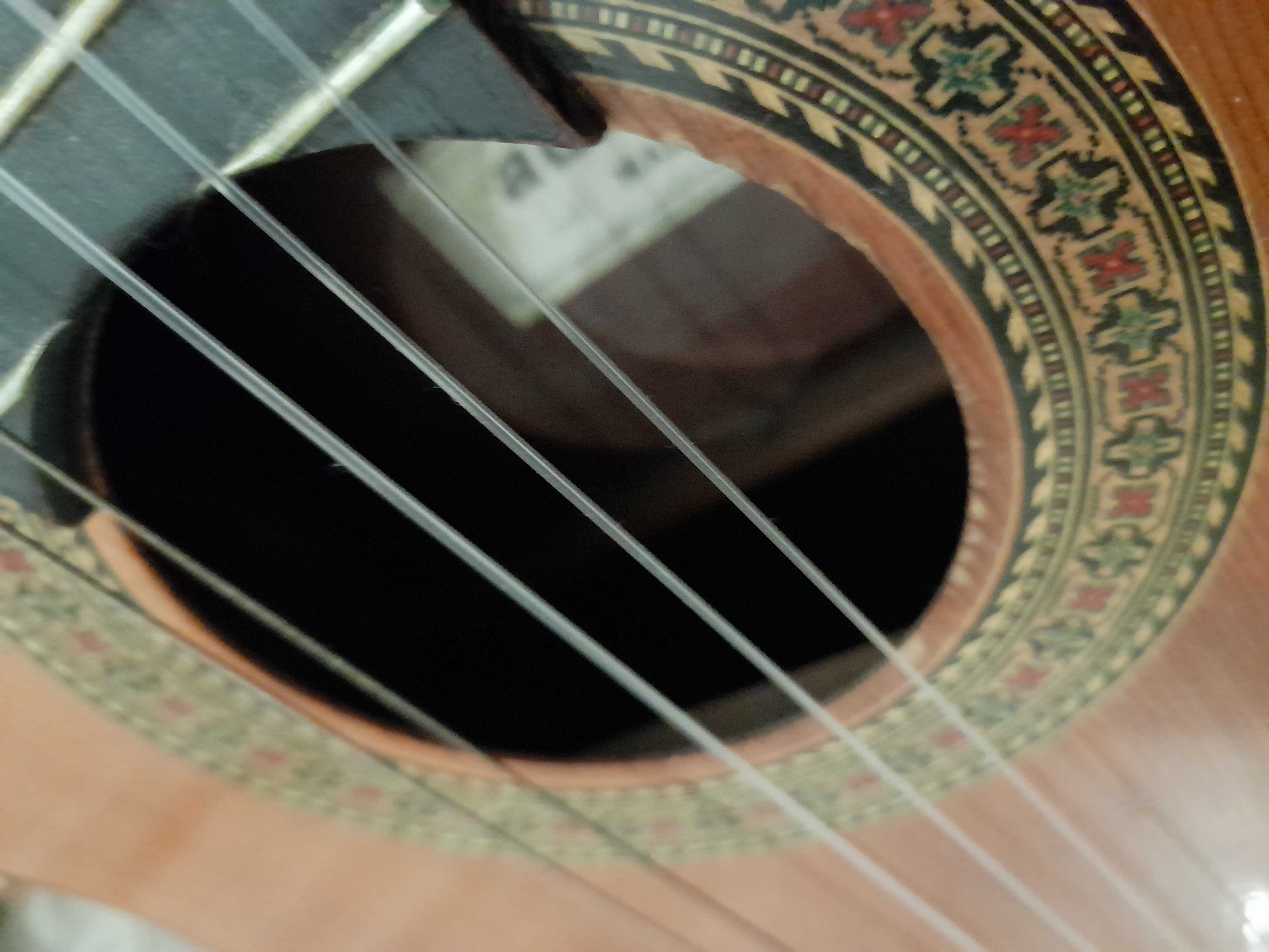 Gitara Admira malaga