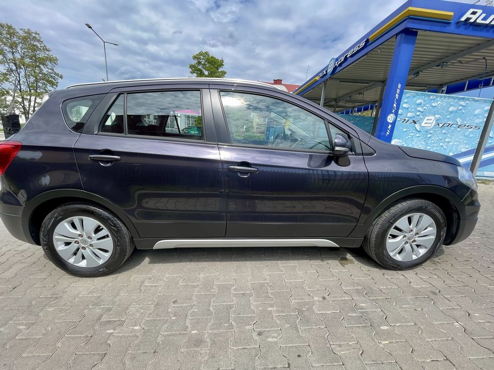 SUZUKI SX4-S-CROSS 1,6DDIS 120km Keyless Go bezwypadkowy