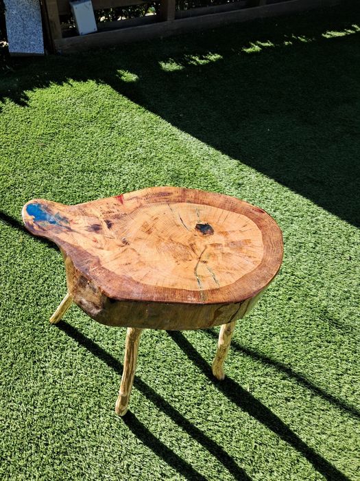 Mesas em Madeira Epoxi