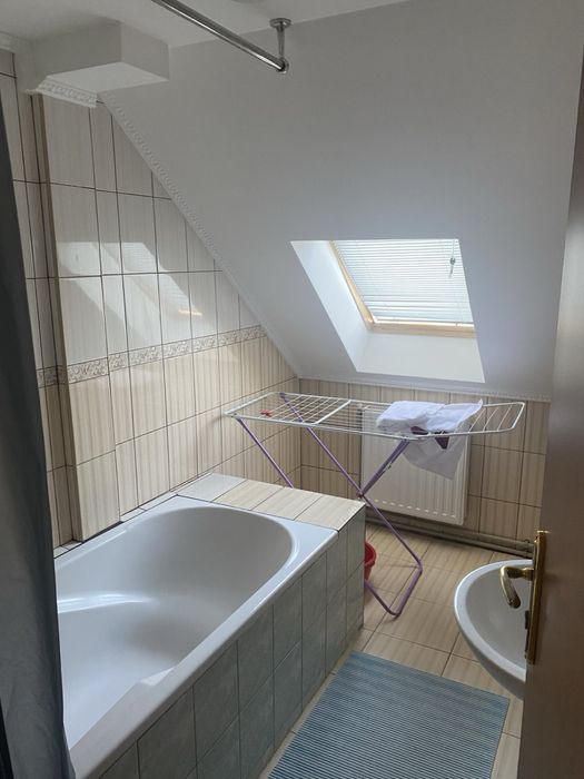 Будинок в центрі місті, кімнати подобово